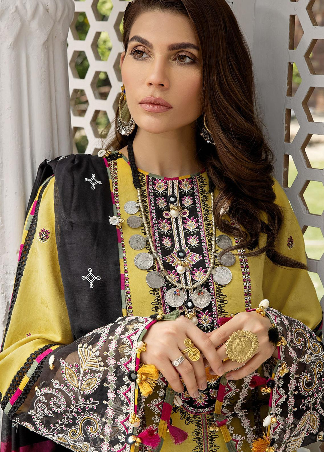 Anaya By Kiran Chaudhry Embroidered Lawn Suits Unstitched 3 Piece AKC21E AE21-03 NEHA - Luxury Collection