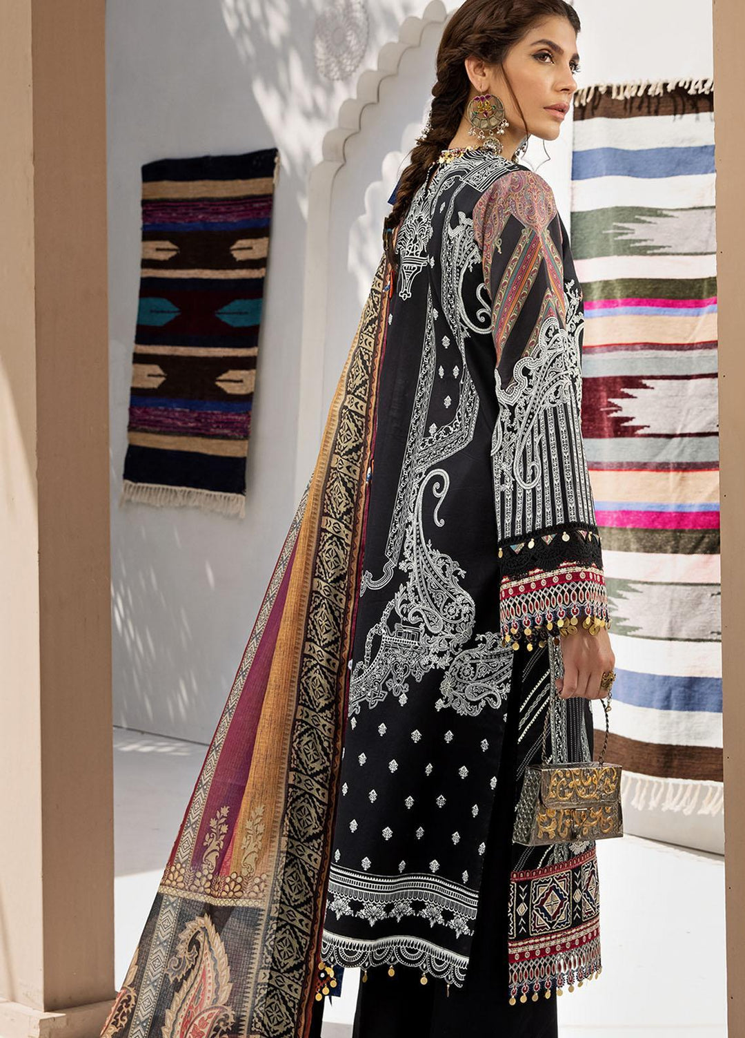 Anaya By Kiran Chaudhry Embroidered Lawn Suits Unstitched 3 Piece AKC21E AE21-05 SOHA - Luxury Collection