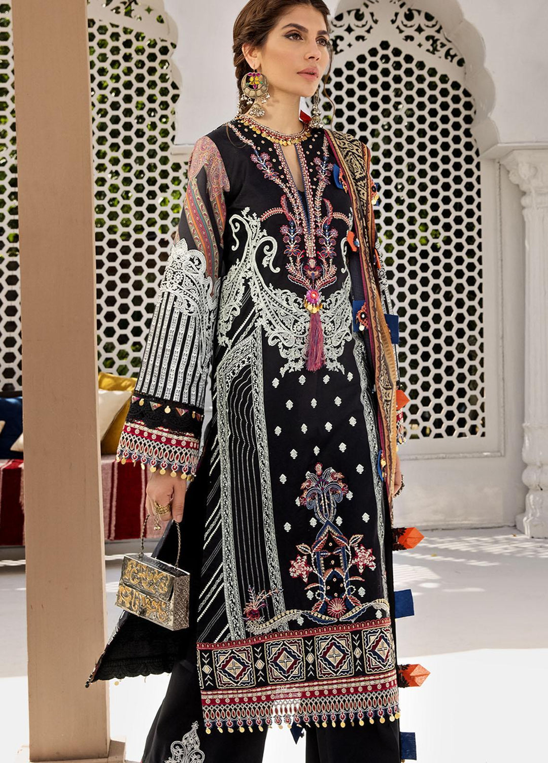 Anaya By Kiran Chaudhry Embroidered Lawn Suits Unstitched 3 Piece AKC21E AE21-05 SOHA - Luxury Collection