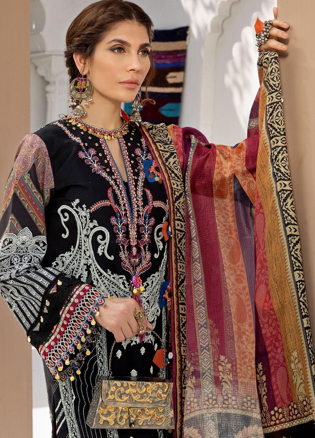 Anaya By Kiran Chaudhry Embroidered Lawn Suits Unstitched 3 Piece AKC21E AE21-05 SOHA - Luxury Collection