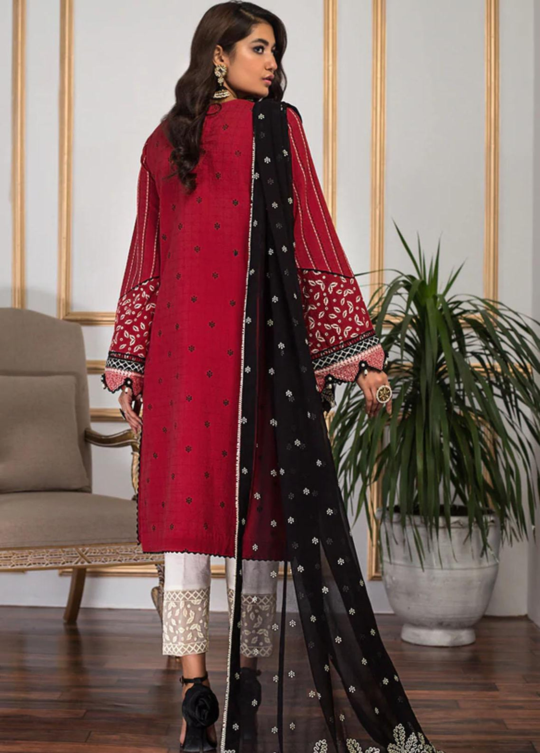 Ethnicity By Anaya Embroidered Lawn Suits Unstitched 3 Piece AKC22E AJC22-04 Aiza - Summer Collection