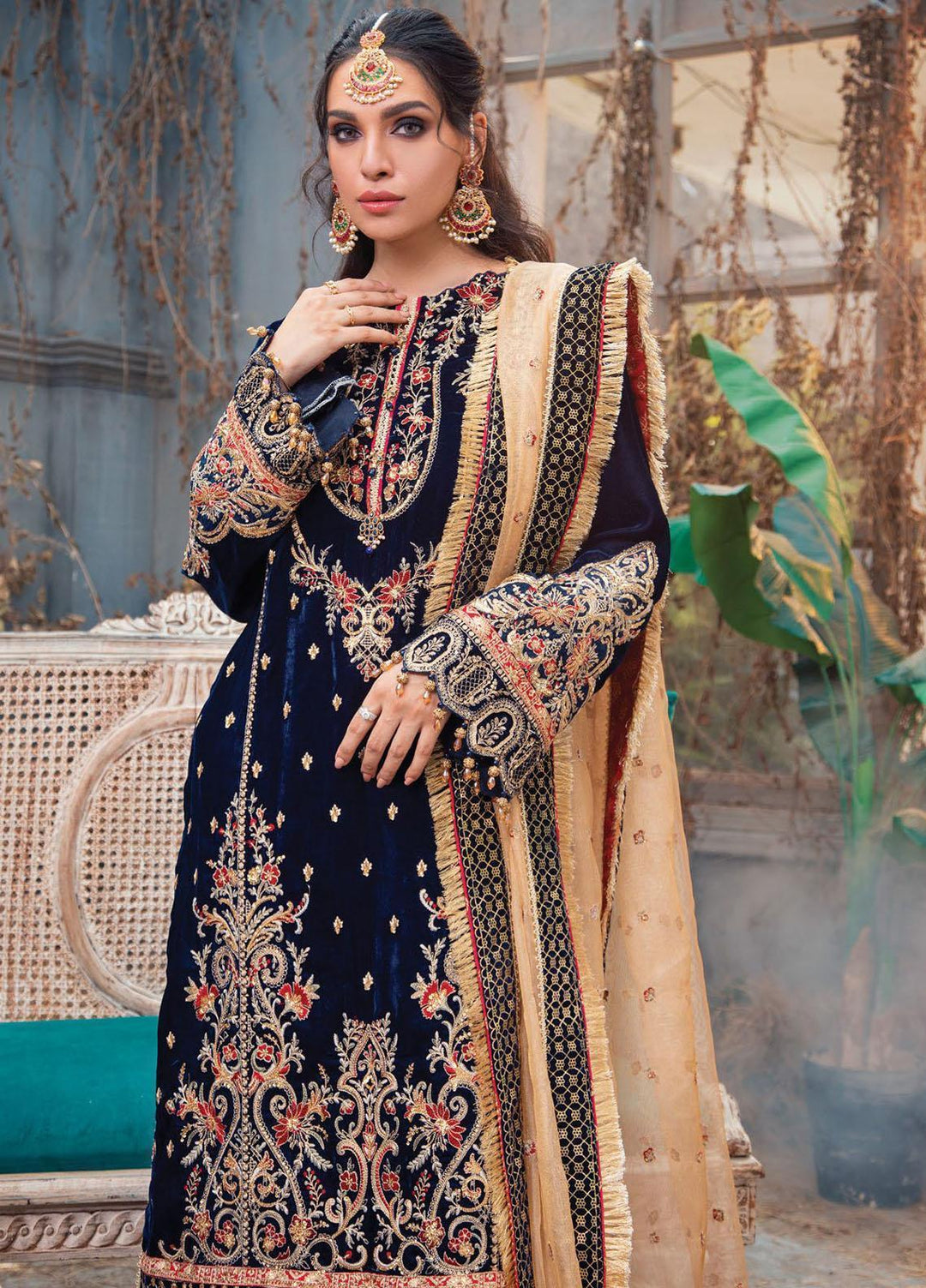 Velour De Fete By Anaya Embroidered Velvet Suits Unstitched 3 Piece AKC21VF VL-21-01 Vivaria - Winter Collection