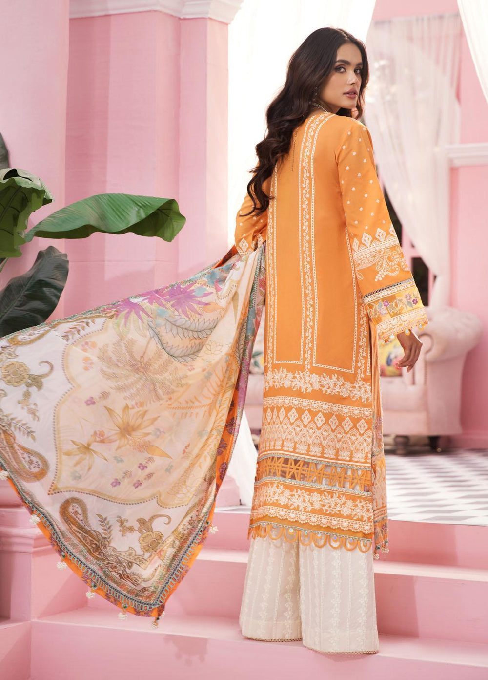 Anaya By Kiran Chaudhry Embroidered Lawn Suits Unstitched 3 Piece AKC22VL VL22-09-DIANE - Luxury Summer Collection