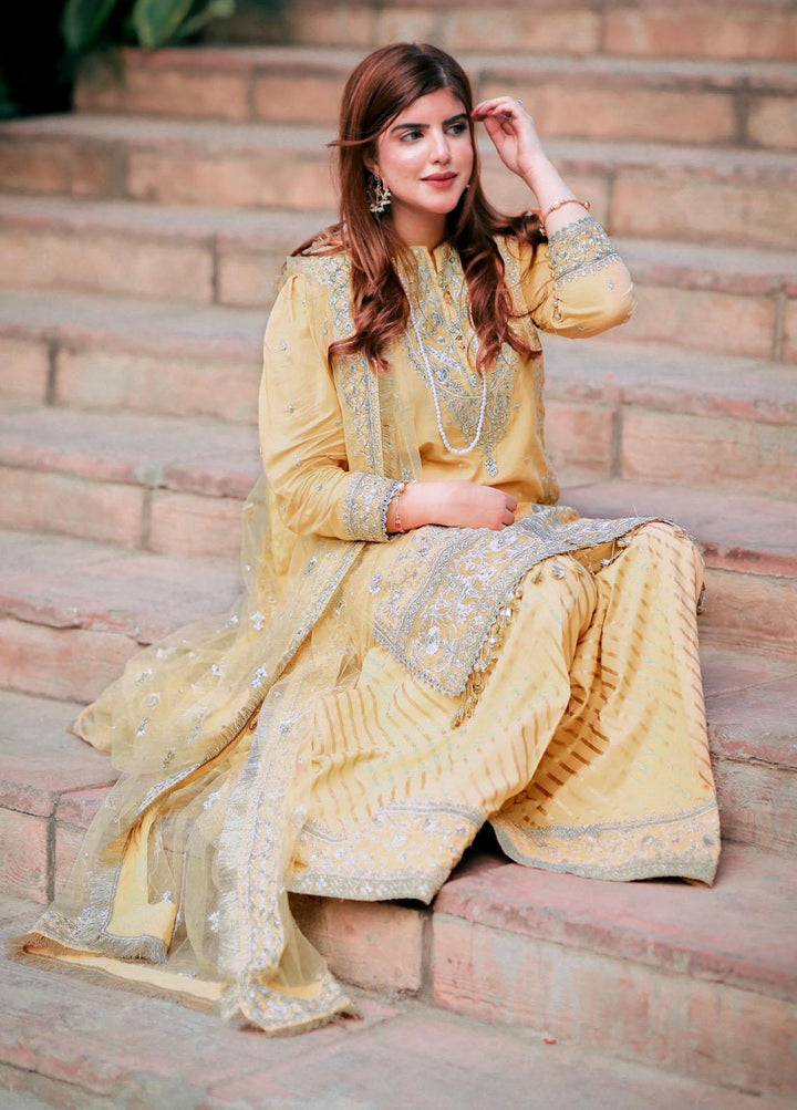 Anaya By Kiran Chaudhry Embroidered Lawn Suits Unstitched 3 Piece AK21KR 06-B PARISA - Summer Collection