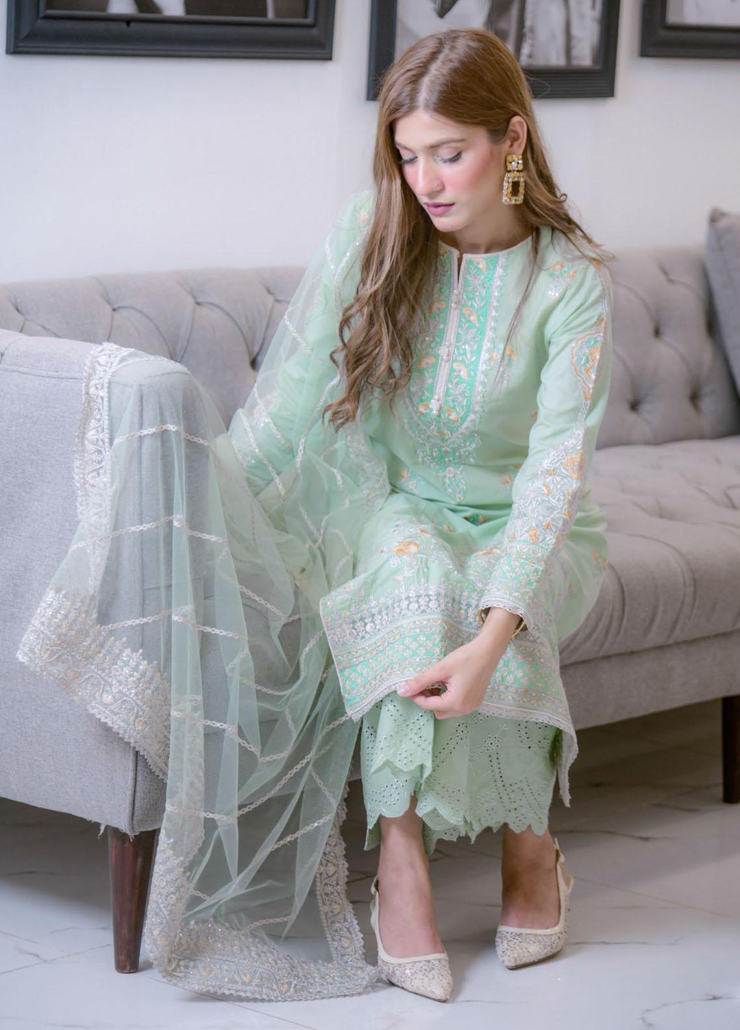 Anaya By Kiran Chaudhry Embroidered Lawn Suits Unstitched 3 Piece AK21KR 07-A LALEH - Summer Collection