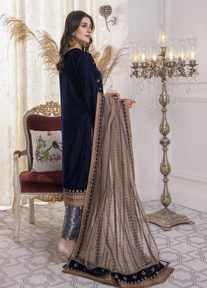 Andaaz by Lussoro Embroidered Velvet Suits Unstitched 3 Piece LR22VU Crimson -03 - Luxury Velvet Collection