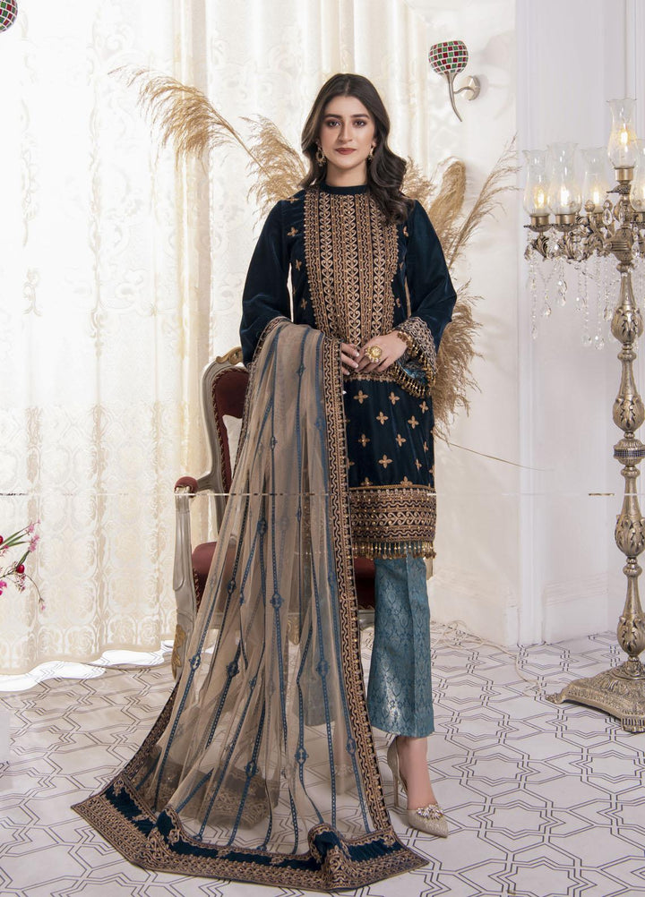 Andaaz by Lussoro Embroidered Velvet Suits Unstitched 3 Piece LR22VU Reven-04 - Luxury Velvet Collection