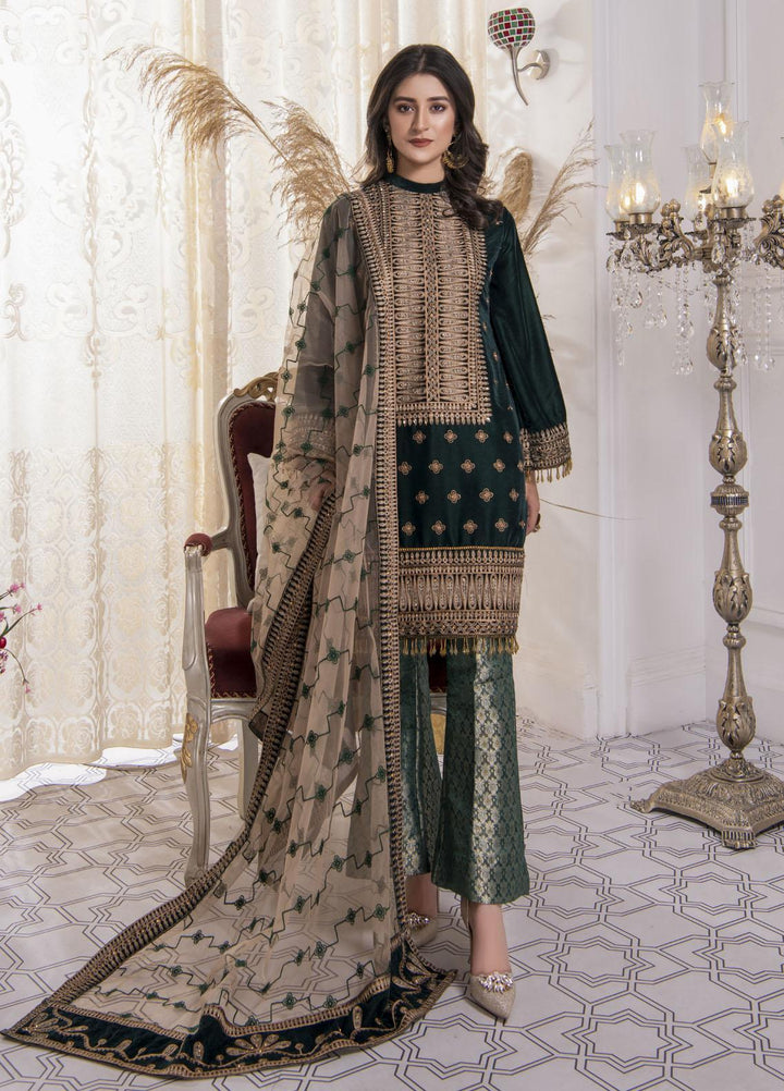 Andaaz by Lussoro Embroidered Velvet Suits Unstitched 3 Piece LR22VU Royal Glint -01 - Luxury Velvet Collection