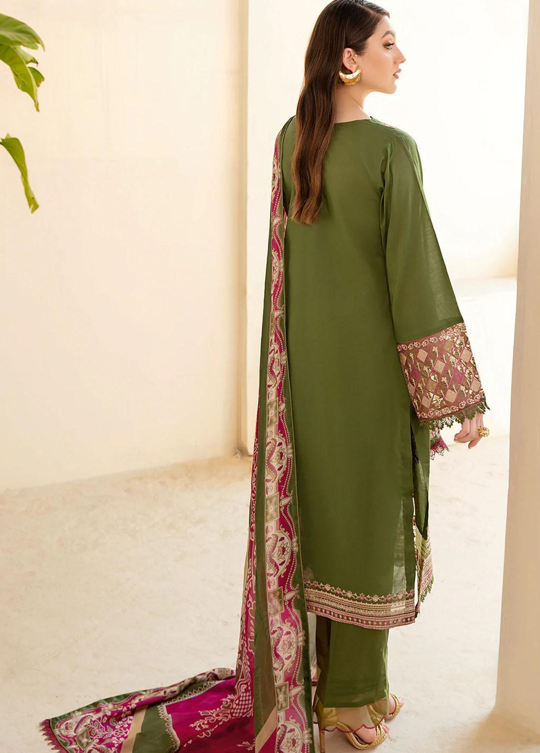 Andaaz by Ramsha Embroidered Lawn Suits Unstitched 3 Piece RSH22-A3 Z-306 - Luxury Collection