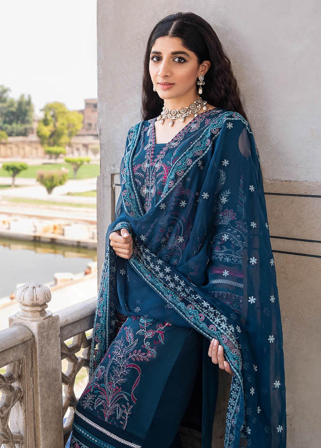Andaaz by Ramsha Embroidered Lawn Suits Unstitched 3 Piece RSH23-A5 Z-501 - Luxury Collection