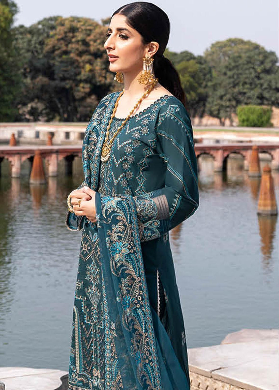 Andaaz by Ramsha Embroidered Lawn Suits Unstitched 3 Piece RSH23-A5 Z-507 - Luxury Collection