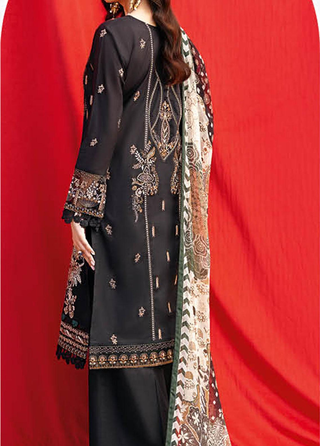 Andaaz By Ramsha Embroidered Lawn Suits Unstitched 3 Piece RSH23-A6 Z-604 - Luxury Collection