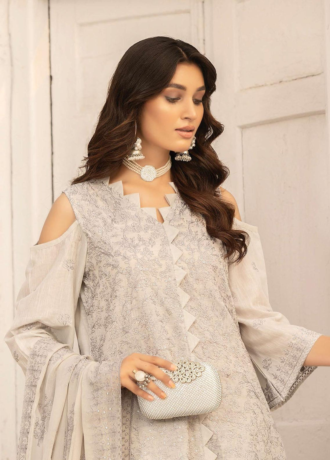 Andaz By Aalaya Embroidered Lawn Suits Unstitched 3 Piece ALY22A D1 - Summer Collection