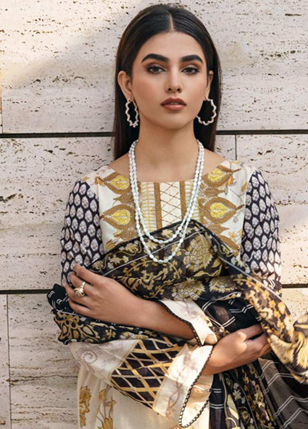 Aniiq By Charizma Embroidered Lawn Suits Unstitched 3 Piece CRZ23AQ AN-022 - Summer Collection