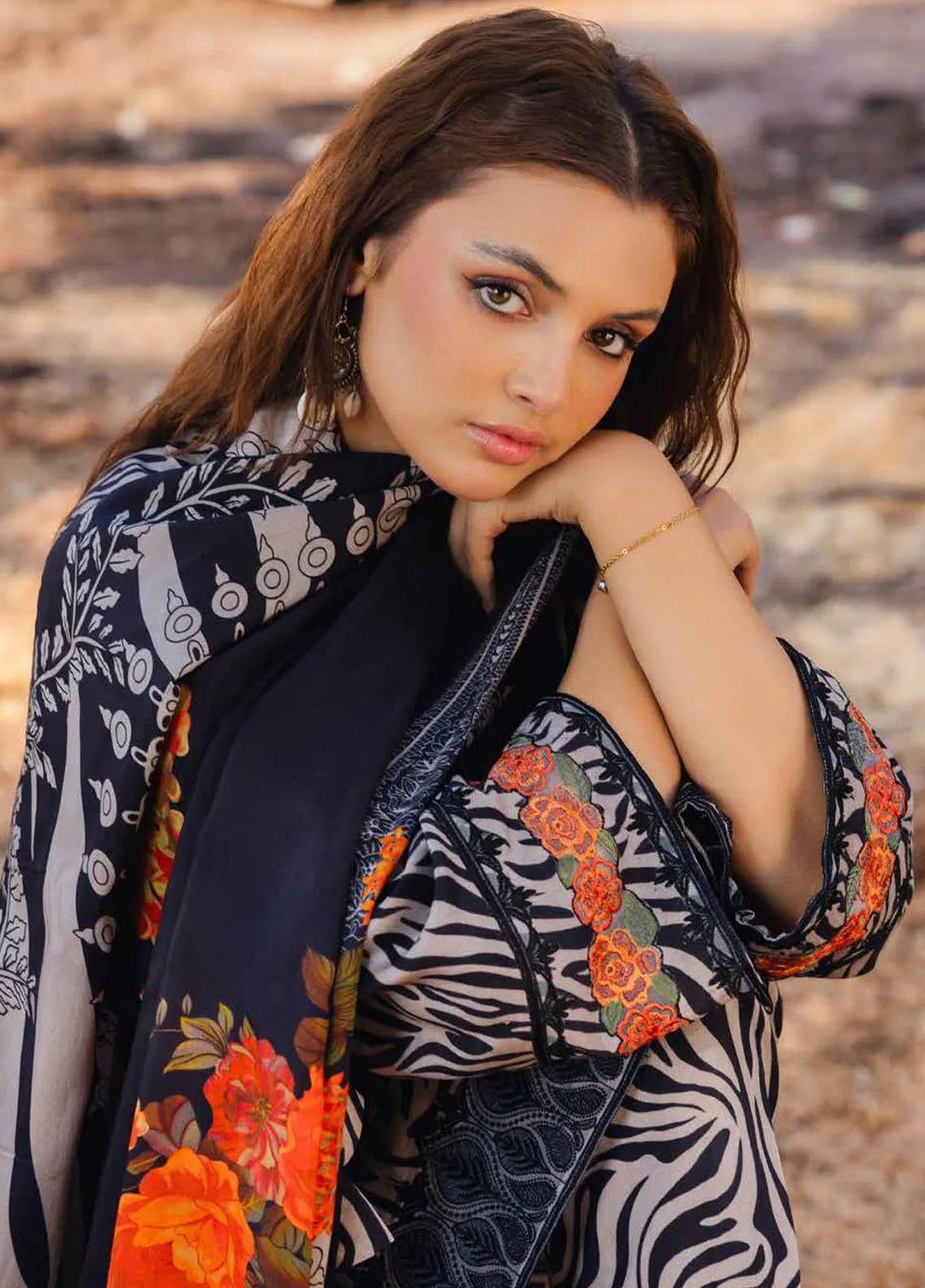 Aniiq By Charizma Embroidered Staple Suit Unstitched 3 Piece CRZ24A ANW4-03 - Winter Collection