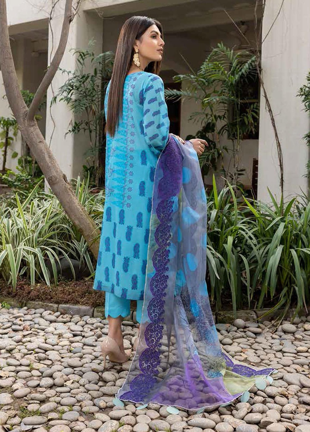 Aniiq By Charizma Embroidered Lawn Suits Unstitched 3 Piece CRZ22A 01 - Summer Collection