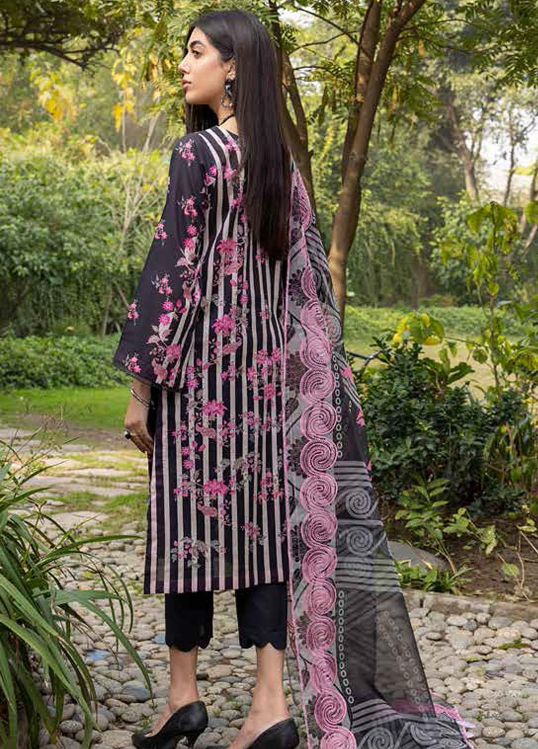 Aniiq By Charizma Embroidered Lawn Suits Unstitched 3 Piece CRZ22A 05 - Summer Collection