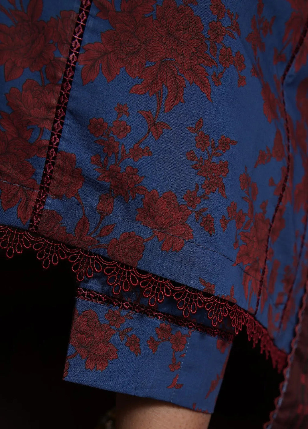 Annafeu Apparels Printed Cambric Suits Unstitched 3 Piece ICV01-009 - Summer Collection