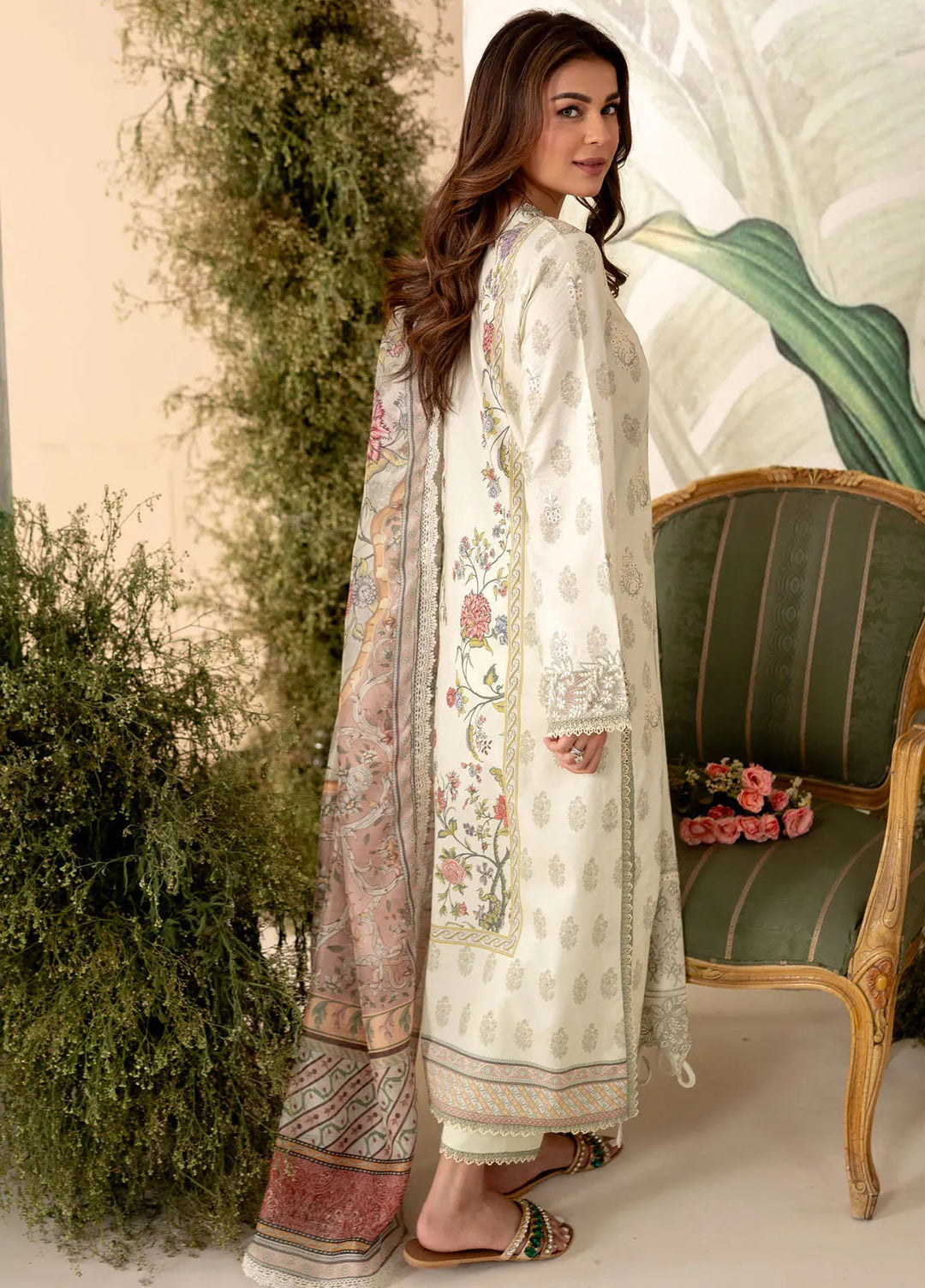 Apana By Aabyaan Embroidered Chikankari Suit Unstitched 3 Piece ABY24A AL-08 Zarmeenay - Festive Collection