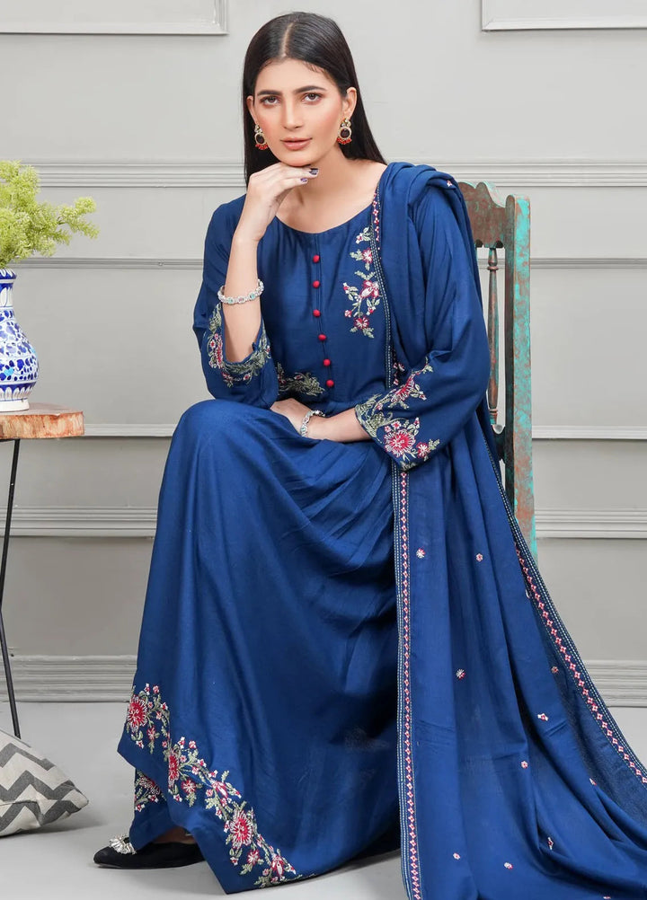 Apricity By Pashmire Pret Embroidered Karandi 3 Piece Suit Larimar
