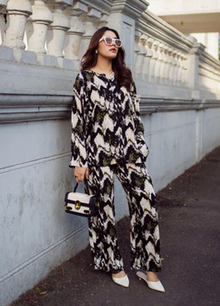 Apricocia Pret Printed Linen 1 piece Canvas Cord Set