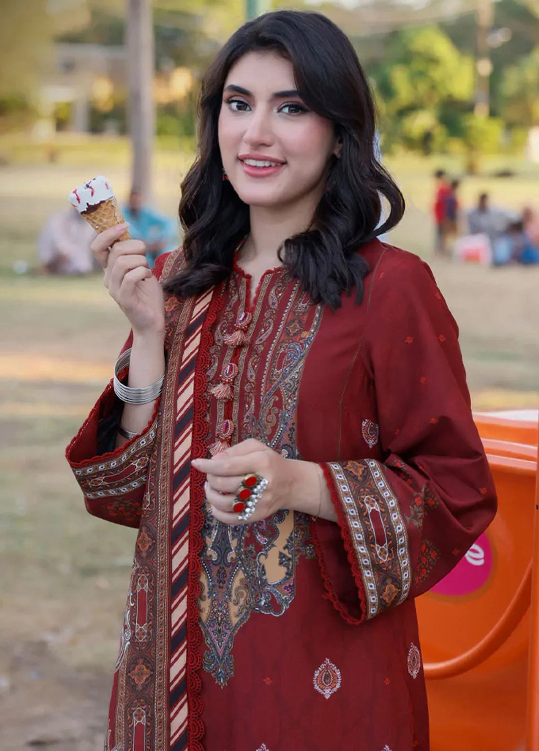 Arabic Lawn By Asim Jofa Printed Suit Unstitched 3 Piece AJ24AL AJPL-07 - Summer Collection