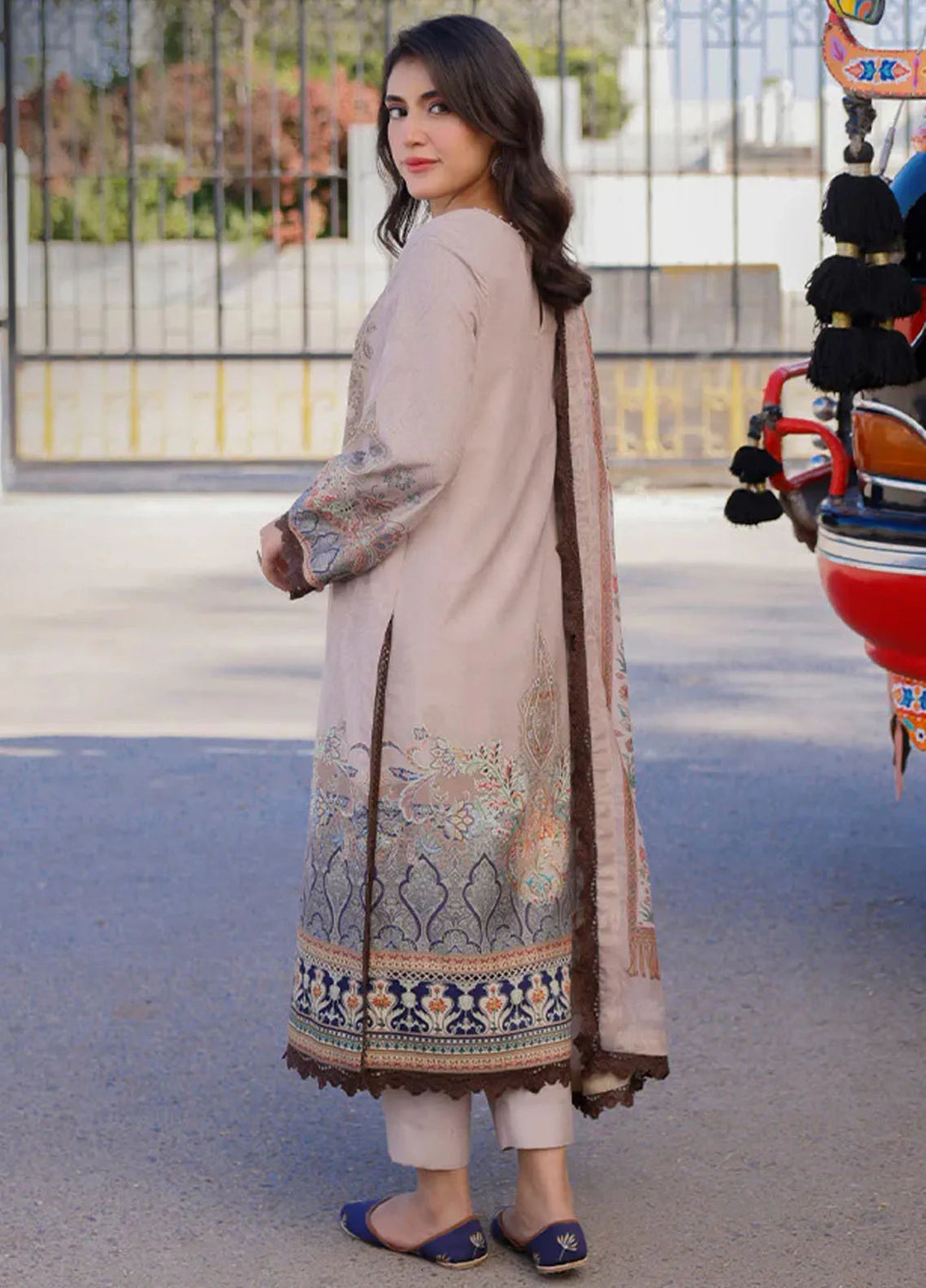 Arabic Lawn By Asim Jofa Printed Suit Unstitched 3 Piece AJ24AL AJPL-16 - Summer Collection