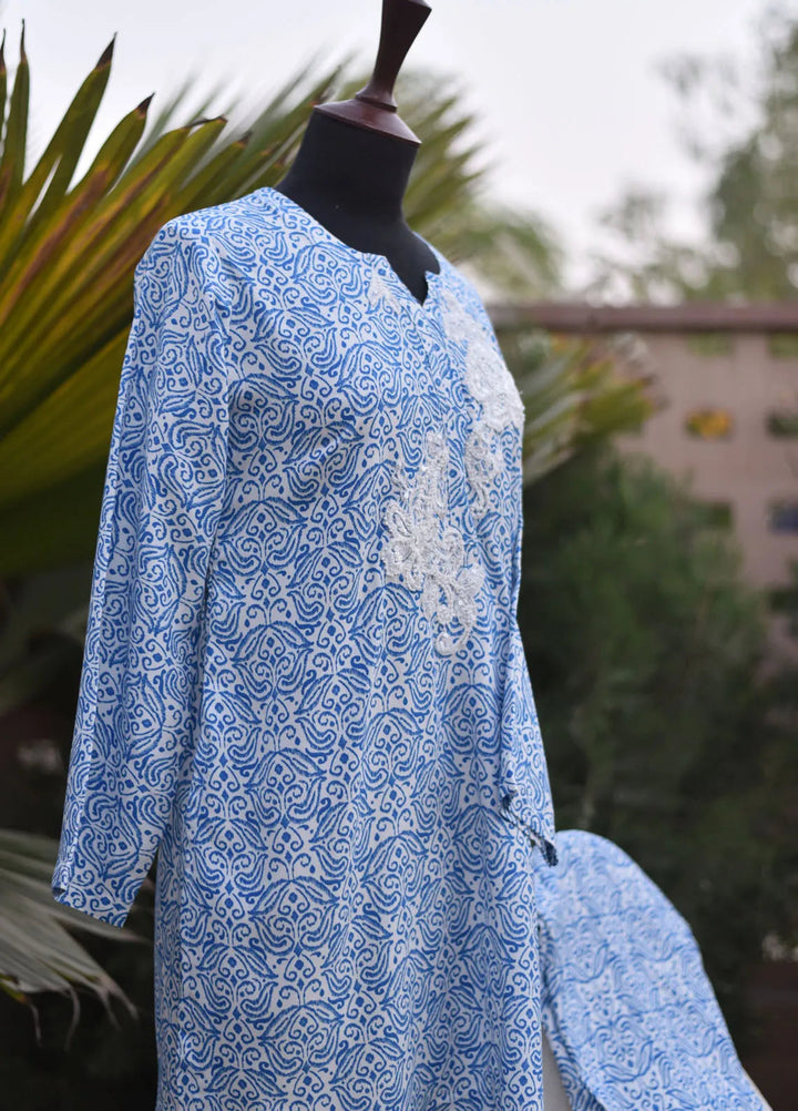 Artistic Wear Pret Appliqued Irish Lawn 2 Piece Suit Blue ikat