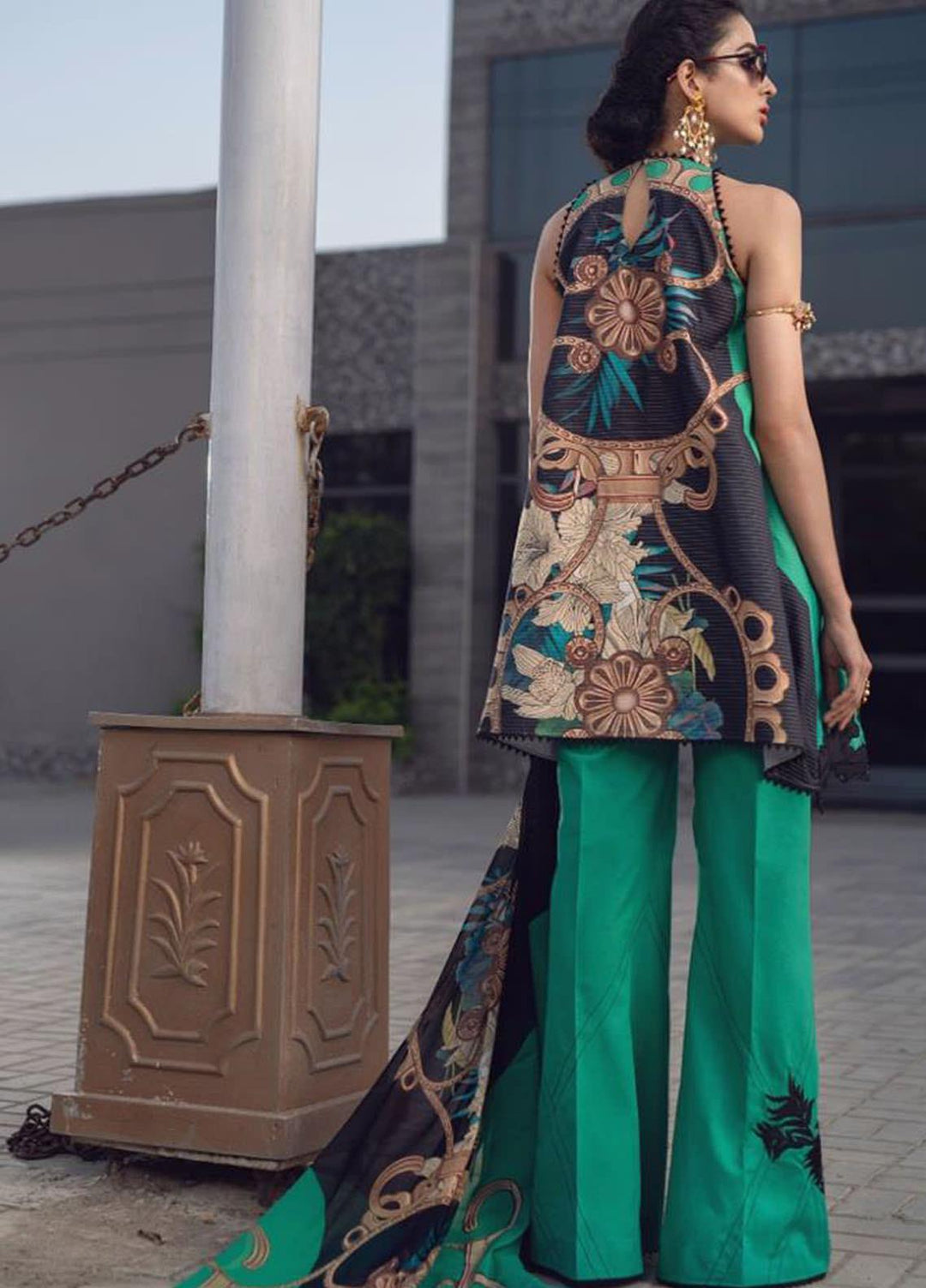 Lamour By Asifa & Nabeel Embroidered Lawn Suits Unstitched 3 Piece AN21L 77-D Dark Force - Luxury Collection