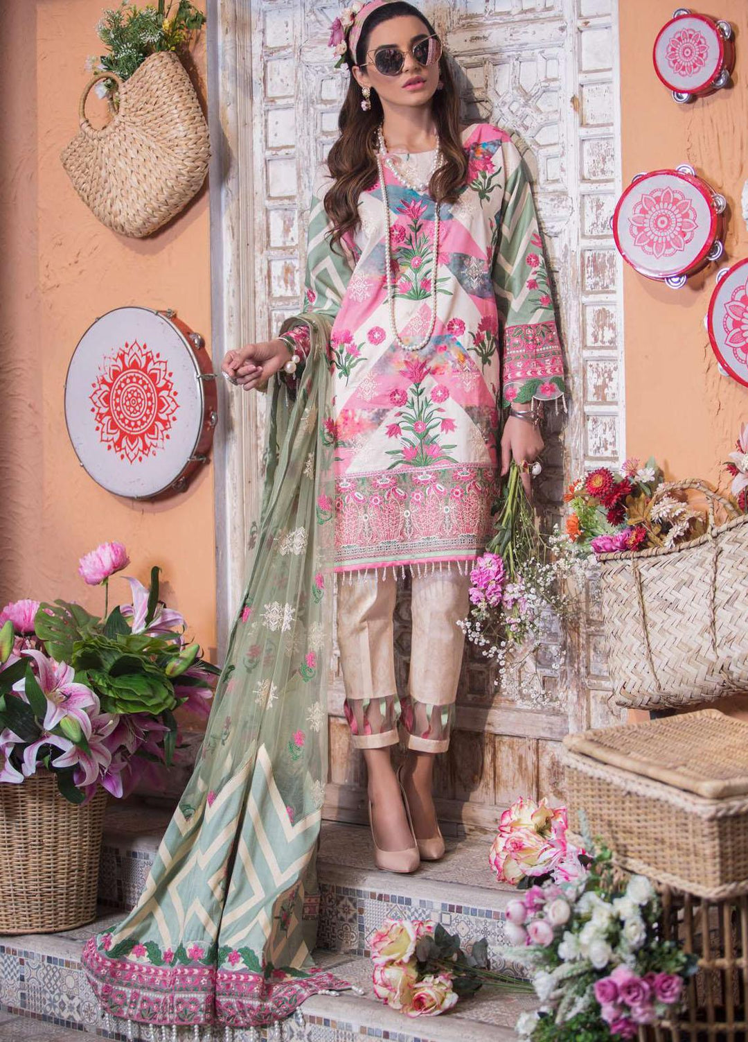 Liliana by Asifa & Nabeel Embroidered Lawn Suits Unstitched 3 Piece AN21SS 06 Aleja - Spring / Summer Collection