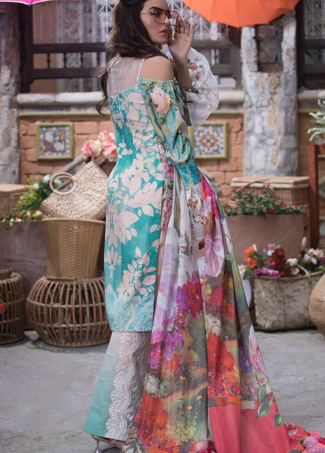 Liliana by Asifa & Nabeel Embroidered Lawn Suits Unstitched 3 Piece AN21SS 07 Gladys - Spring / Summer Collection