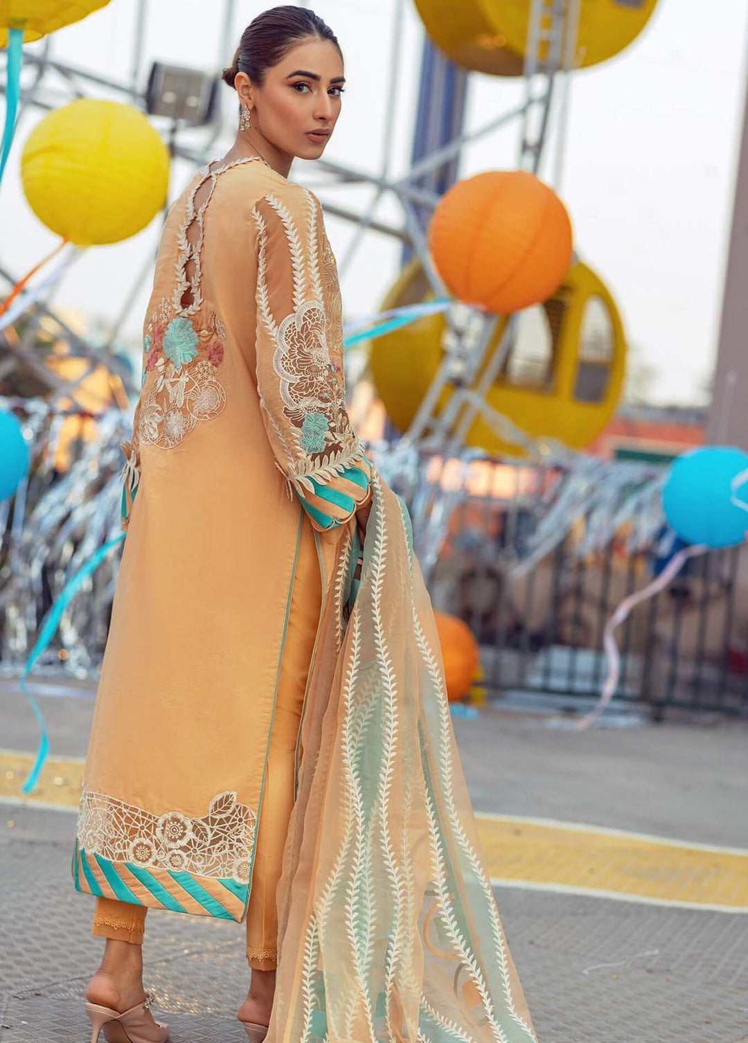 Lilibet By Asifa & Nabeel Embroidered Lawn Suits Unstitched 3 Piece AN22L (SL-07) Serenity - Spring / Summer Collection