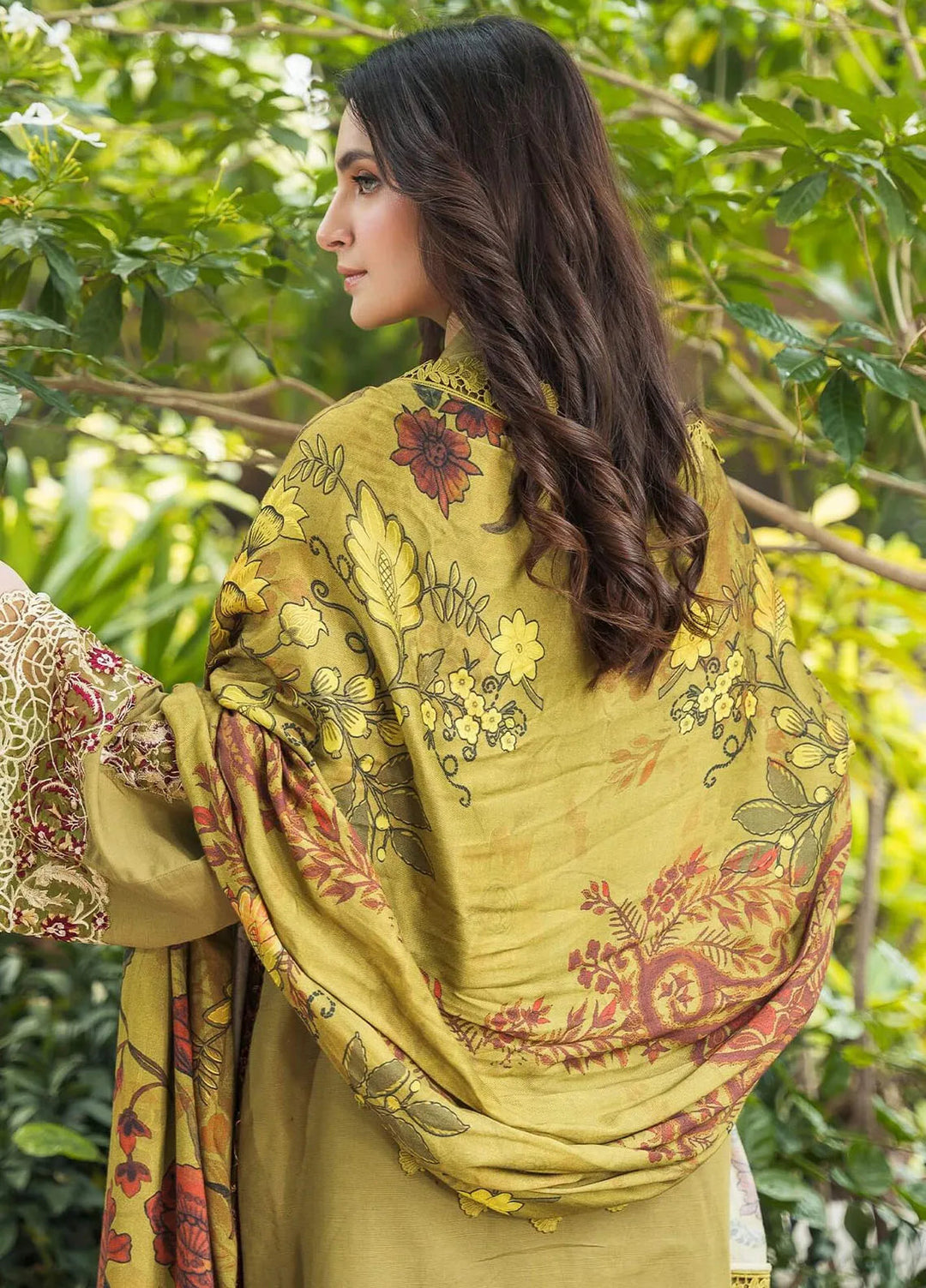 Asifa and Nabeel Embroidered Khaddar Suits Unstitched 3 Piece AN24W2 Noa WL-04 - Winter Collection