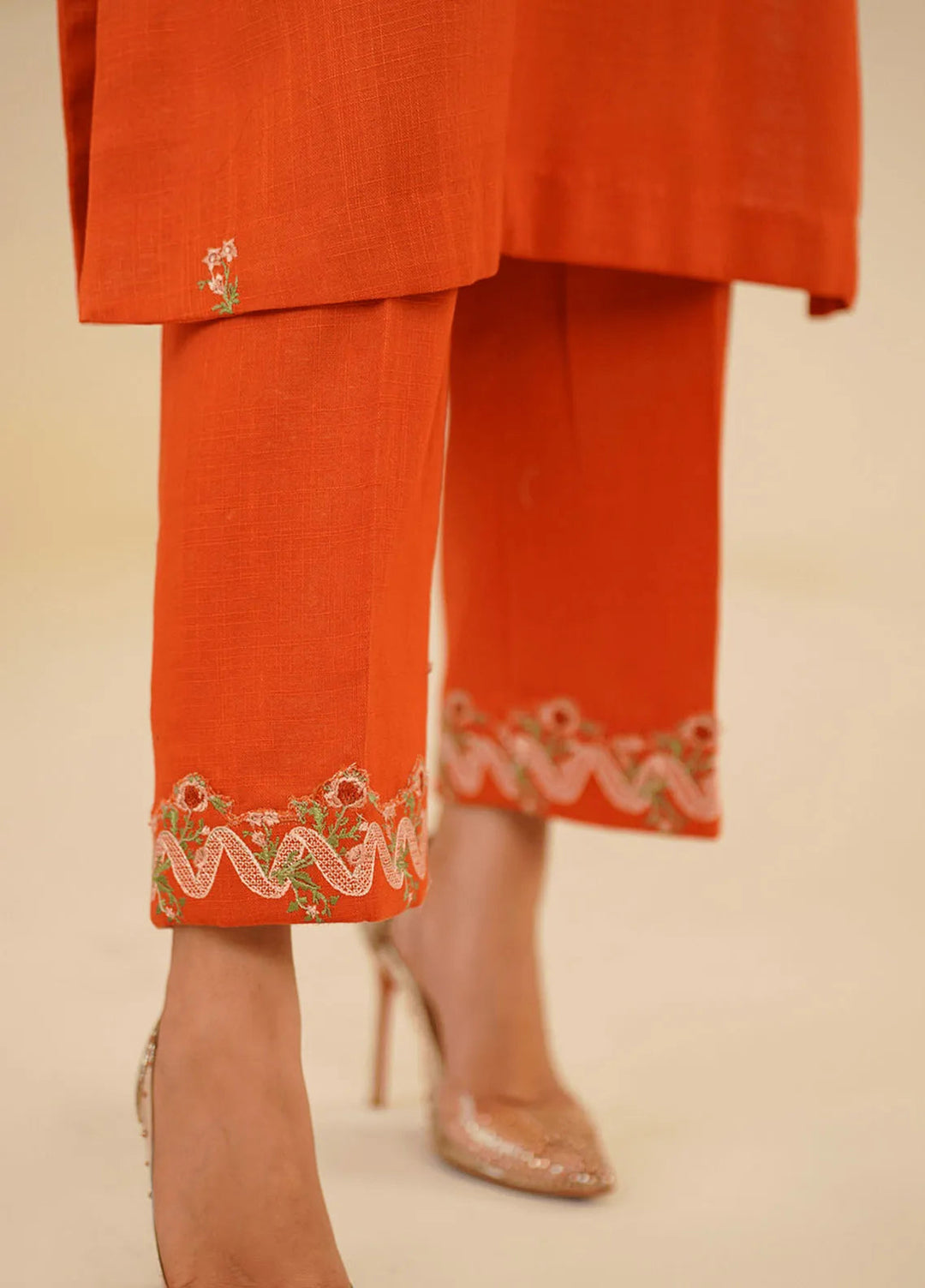 Asifa & Nabeel Pret Embroidered 2 Piece Suit KHDR001