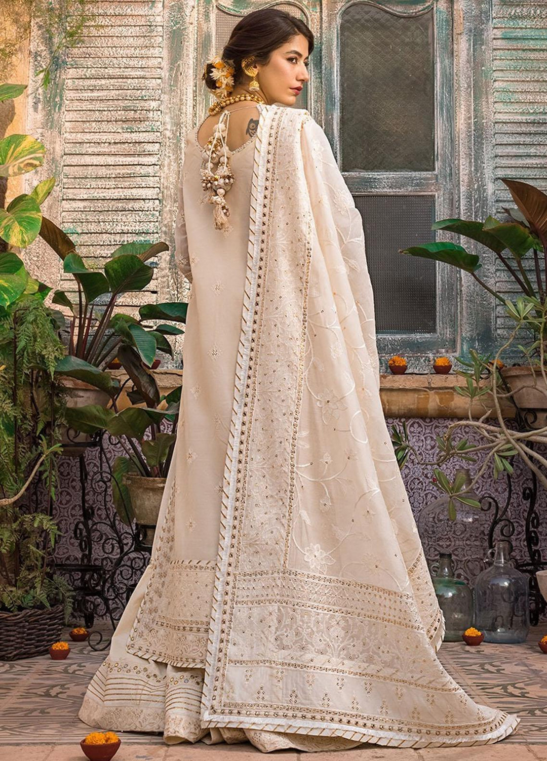Asim Jofa Embroidered Lawn Suits Unstitched 3 Piece AJ23EL AJLR-07 - Luxury Lawn Collection