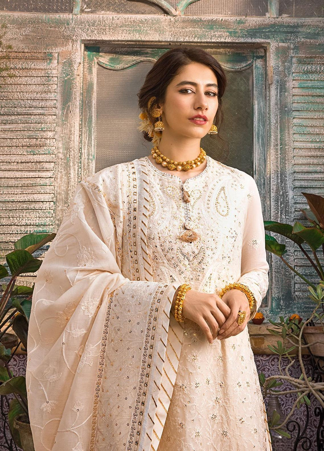 Asim Jofa Embroidered Lawn Suits Unstitched 3 Piece AJ23EL AJLR-07 - Luxury Lawn Collection