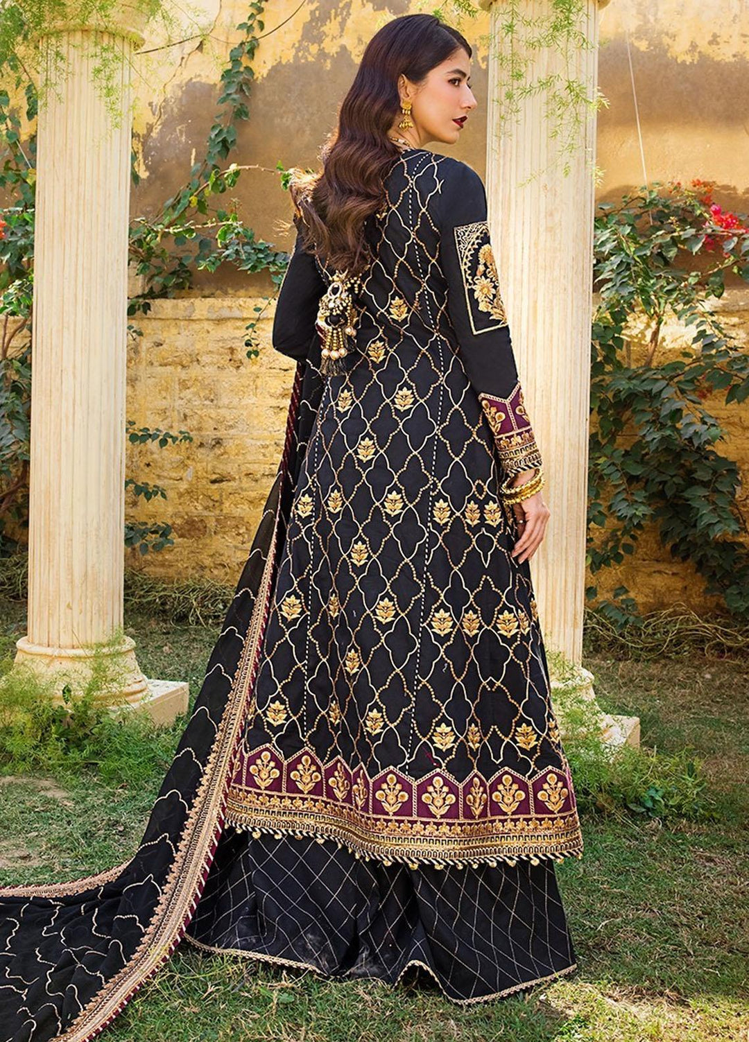 Asim Jofa Embroidered Lawn Suits Unstitched 3 Piece AJ23EL AJLR-29 - Luxury Lawn Collection