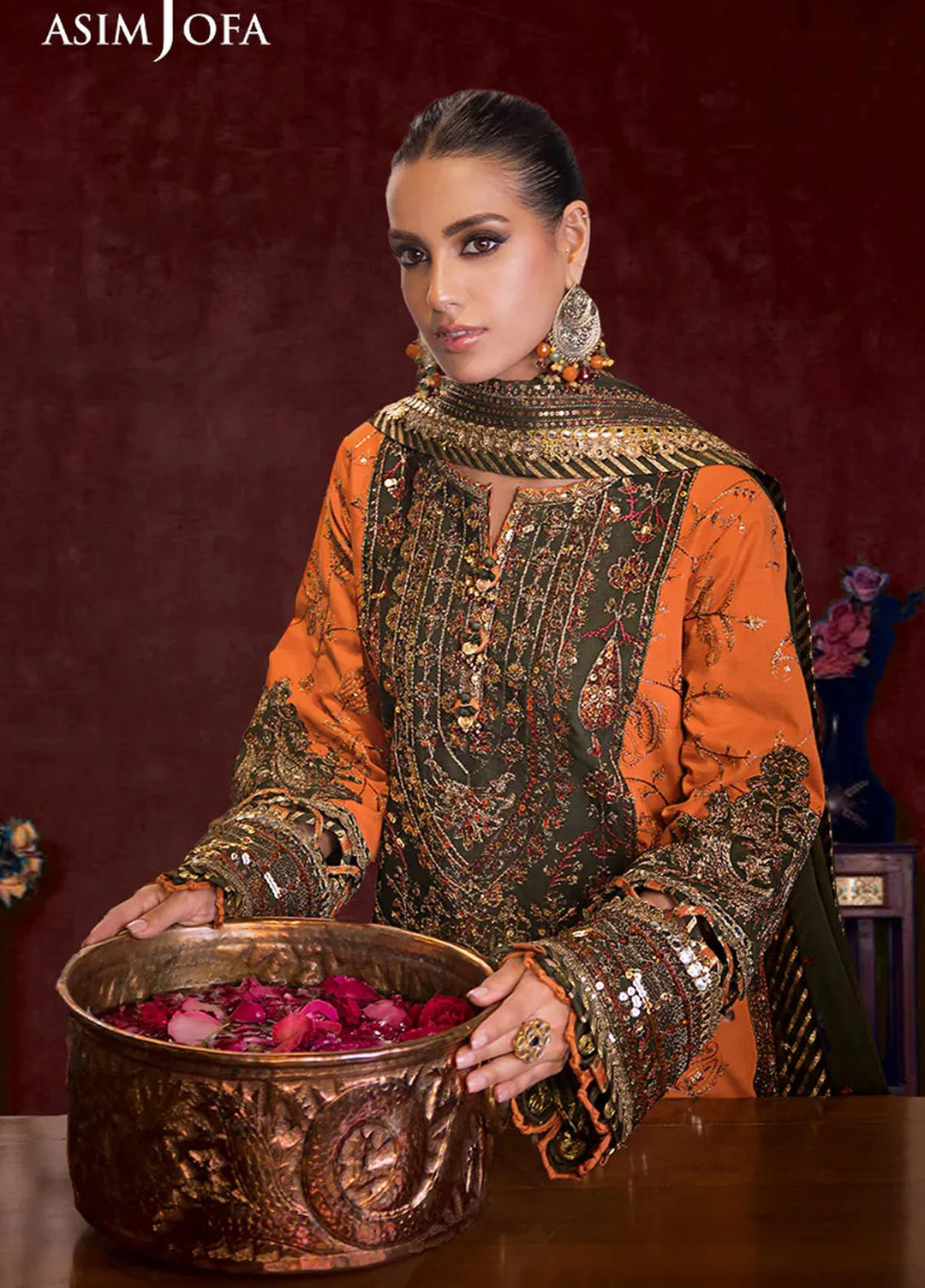 Asim Jofa Embroidered Cambric Suits Unstitched 3 Piece AJ24LE AJFILE-24 - Fall Collection