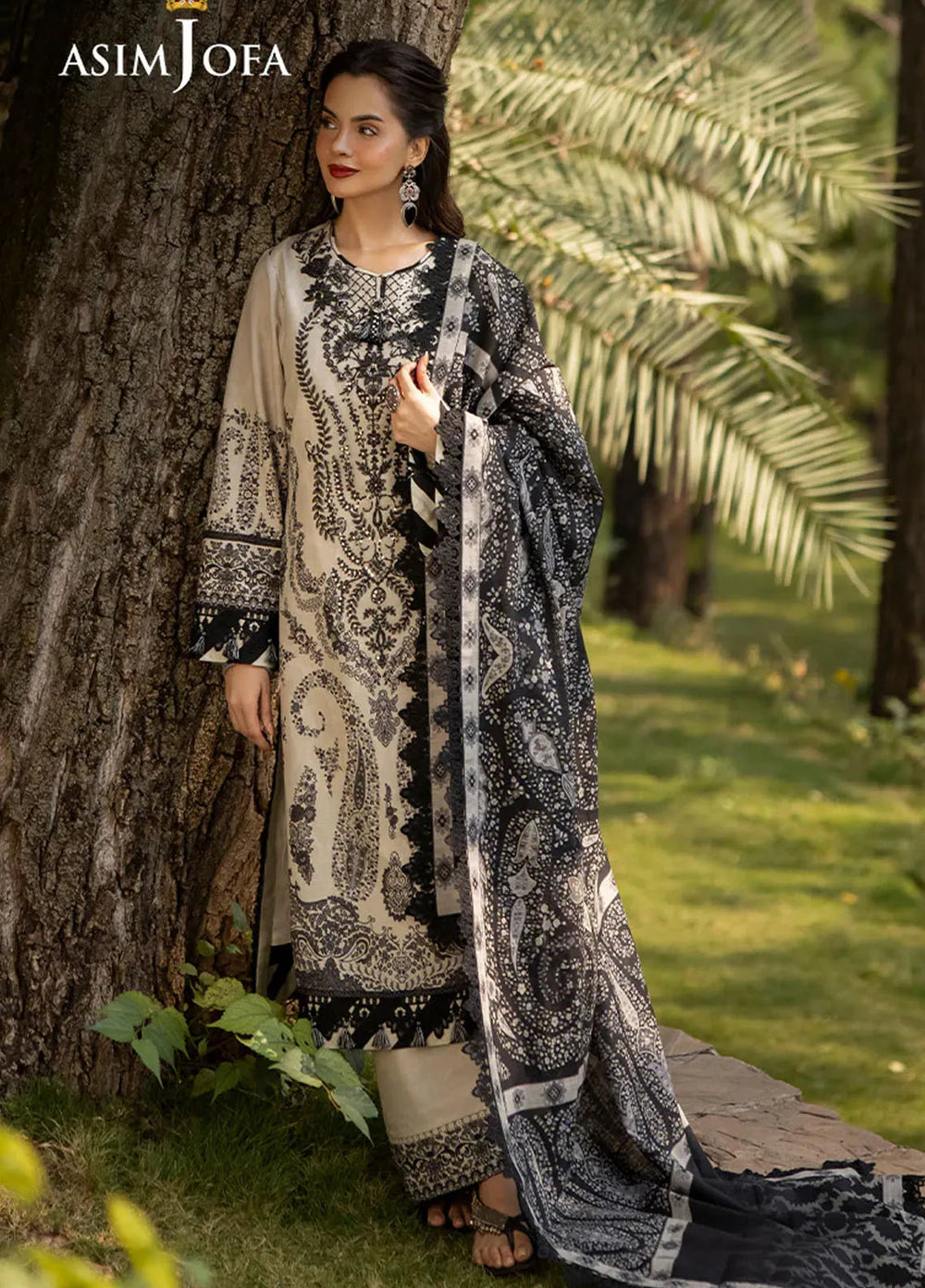 Asim Jofa Embroidered Khaddar Suits Unstitched 3 Piece AJ24UW AJUW-04 - Winter Collection