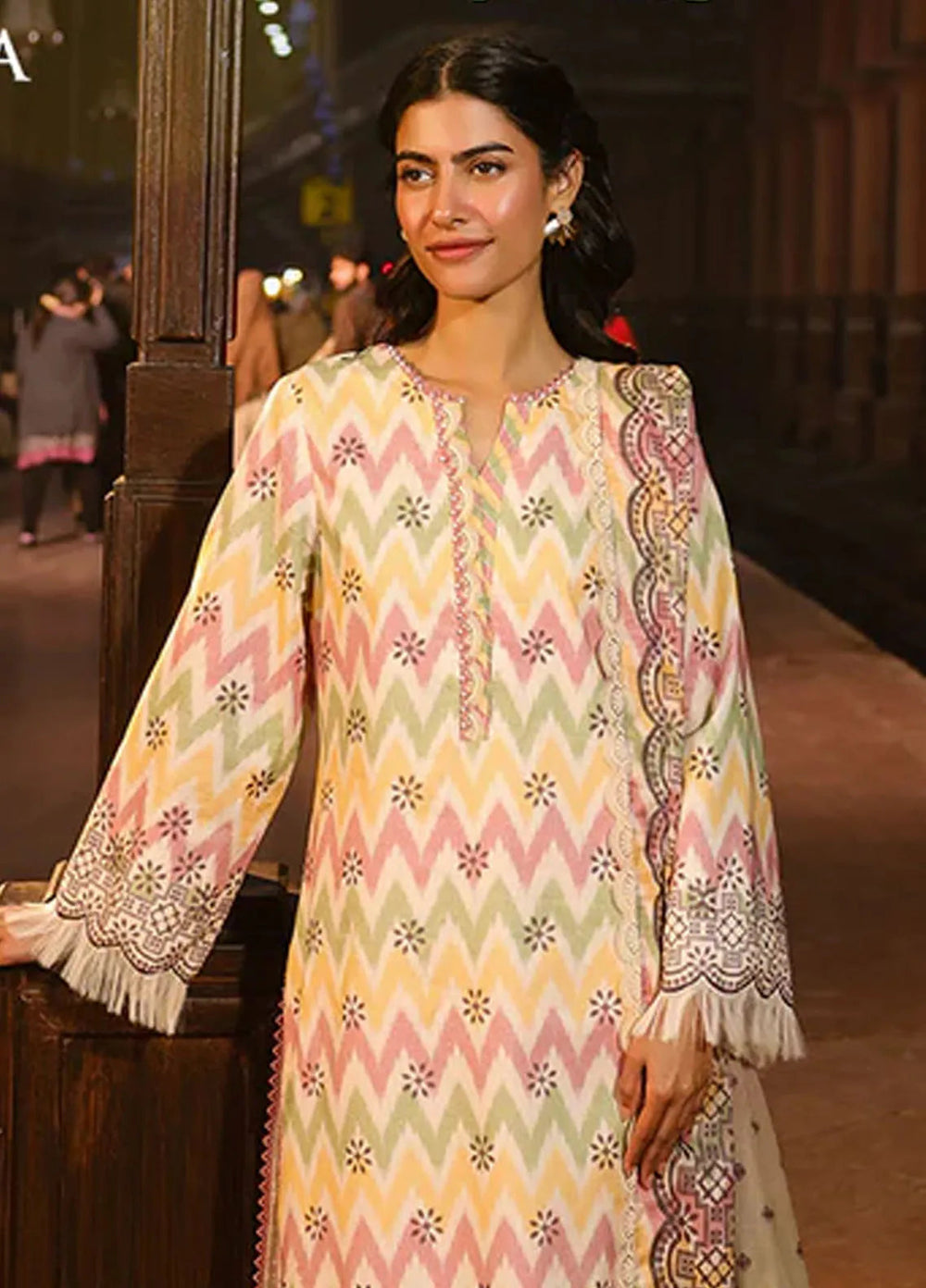 Asim Jofa Embroidered Lawn Suits Unstitched 3 Piece AJ25FE AJUBF-87 - Summer Collection