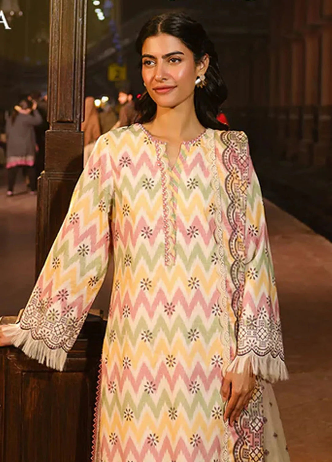 Asim Jofa Embroidered Lawn Suits Unstitched 3 Piece AJ25FE AJUBF-87 - Summer Collection