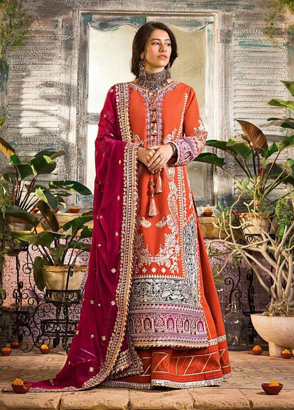 Asim Jofa Embroidered Lawn Unstitched Suit 3 Piece AJ23EL AJLR-22 - Luxury Lawn Collection