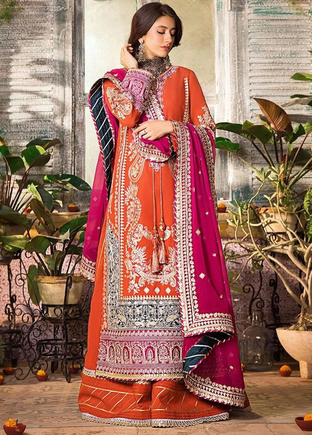 Asim Jofa Embroidered Lawn Unstitched Suit 3 Piece AJ23EL AJLR-22 - Luxury Lawn Collection