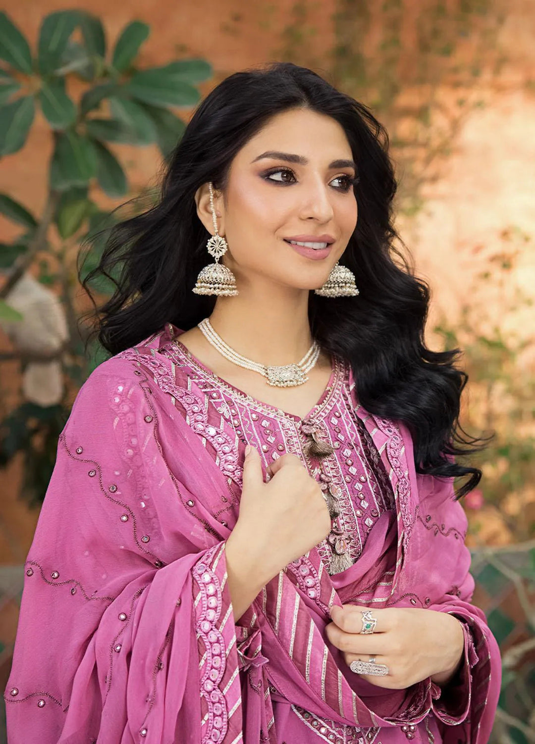Asim Jofa Embroidered Lawn Unstitched Suit 3 Piece AJ23EL AJLR-24 - Luxury Lawn Collection