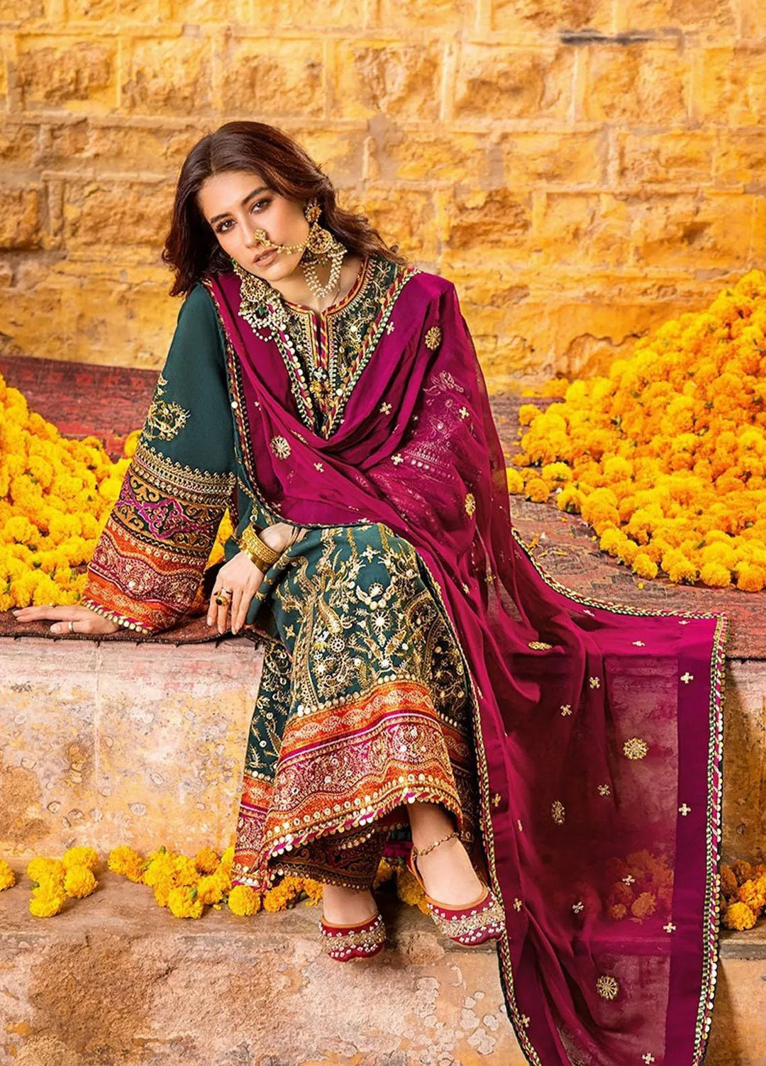 Asim Jofa Embroidered Lawn Unstitched Suit 3 Piece AJ23EL AJLR-25 - Luxury Lawn Collection