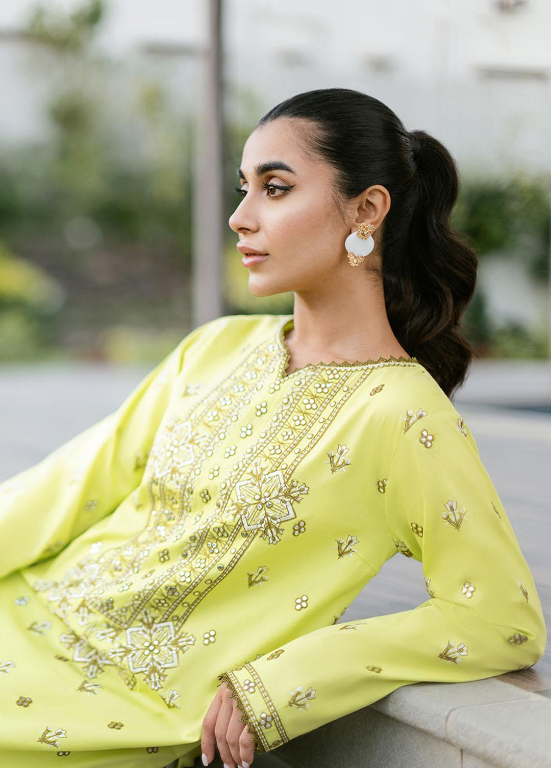 Essential By Asim Jofa Embroidered Cambric  Unstitched Kurti AJ23EE AJPE-20 - Eid Collection