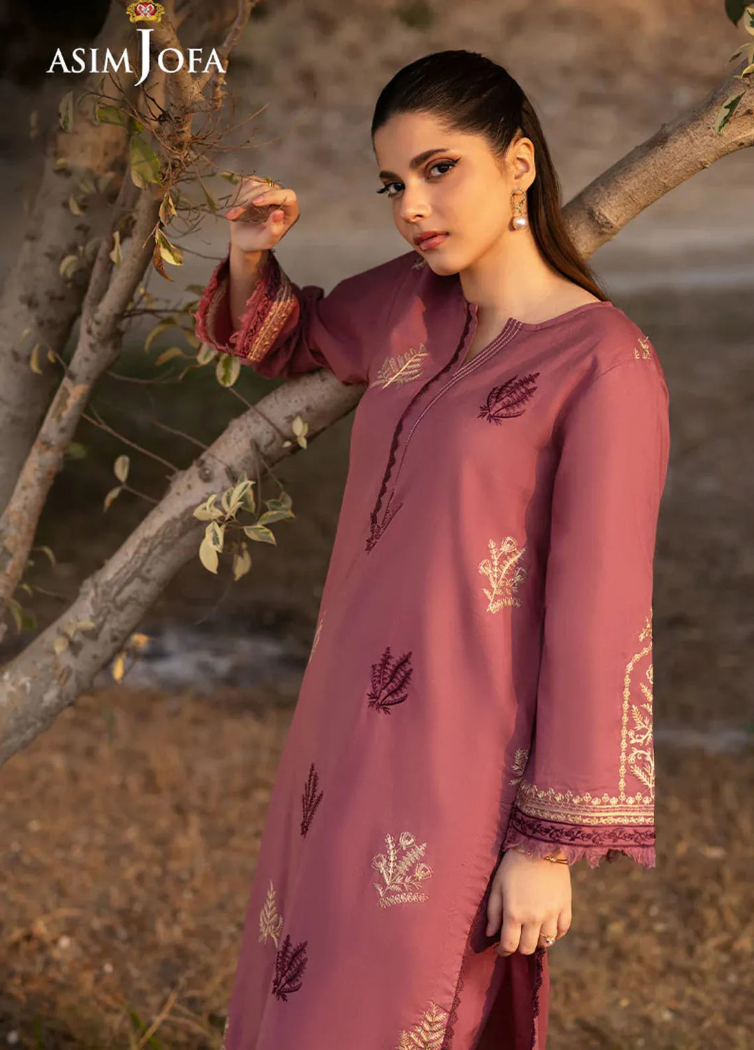 Asim Jofa Pret Embroidered Cambric 3 Piece Suit AJPB-85