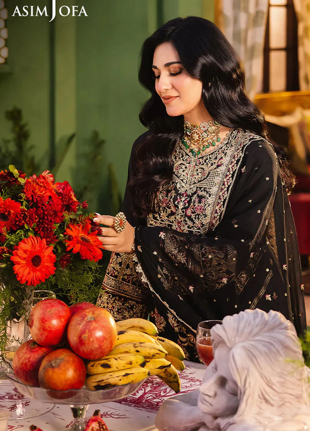 Afsanay Pret by Asim Jofa Embroidered Twisted Lawn 3 Piece Suit AJLP-09