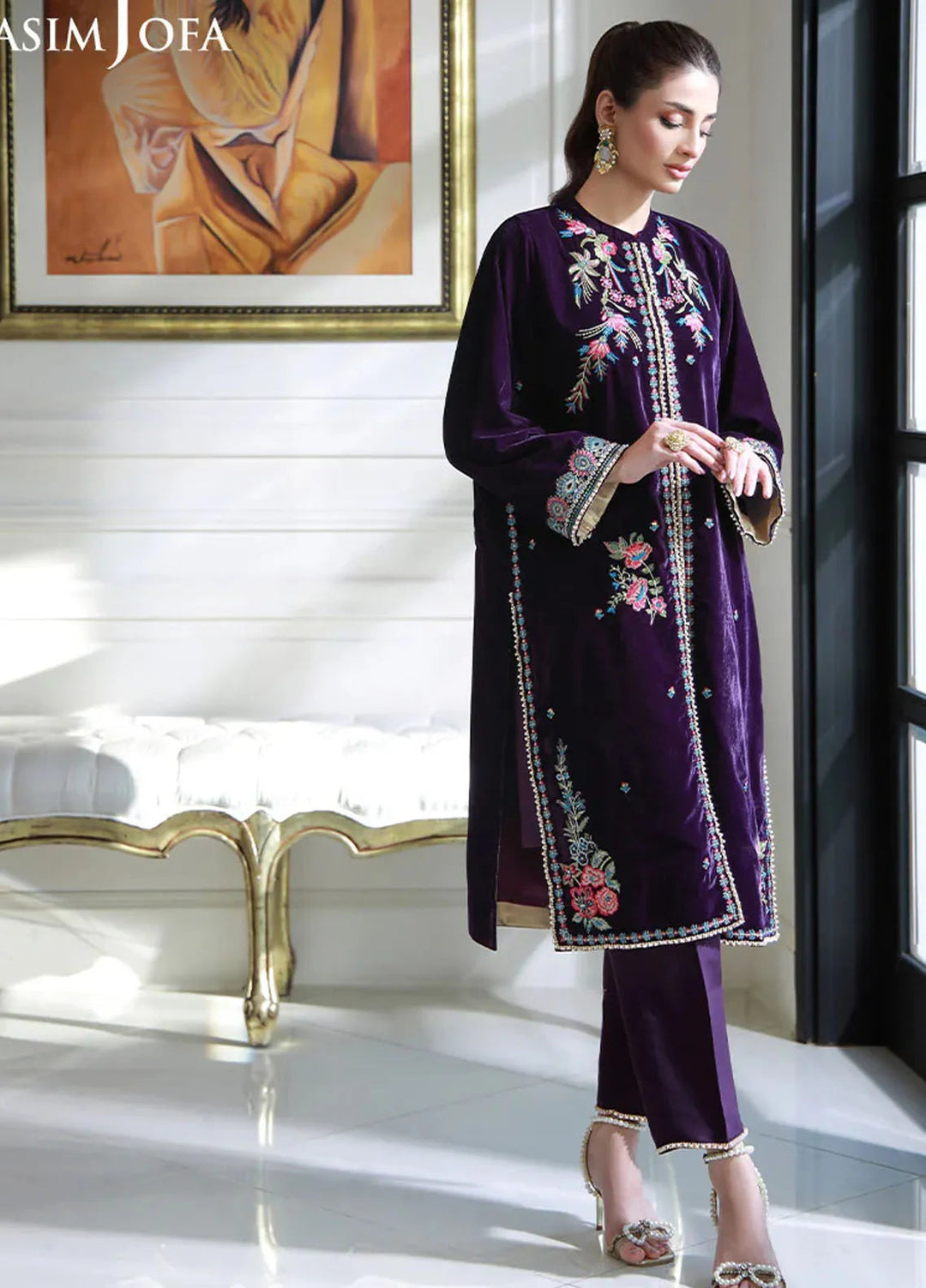 Asim Jofa Pret Embroidered Velvet 3 Piece Suit AJVG-10