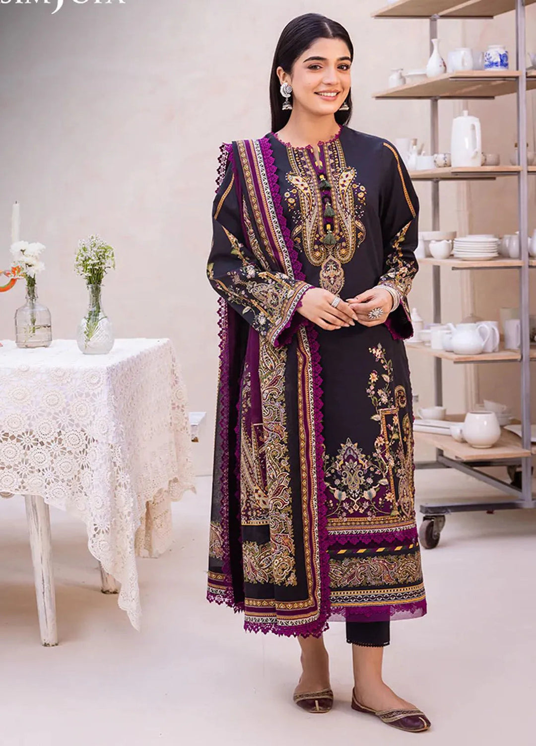 Asim Jofa Pret Printed Lawn Suit 3 Piece AJ24P AJUB-17